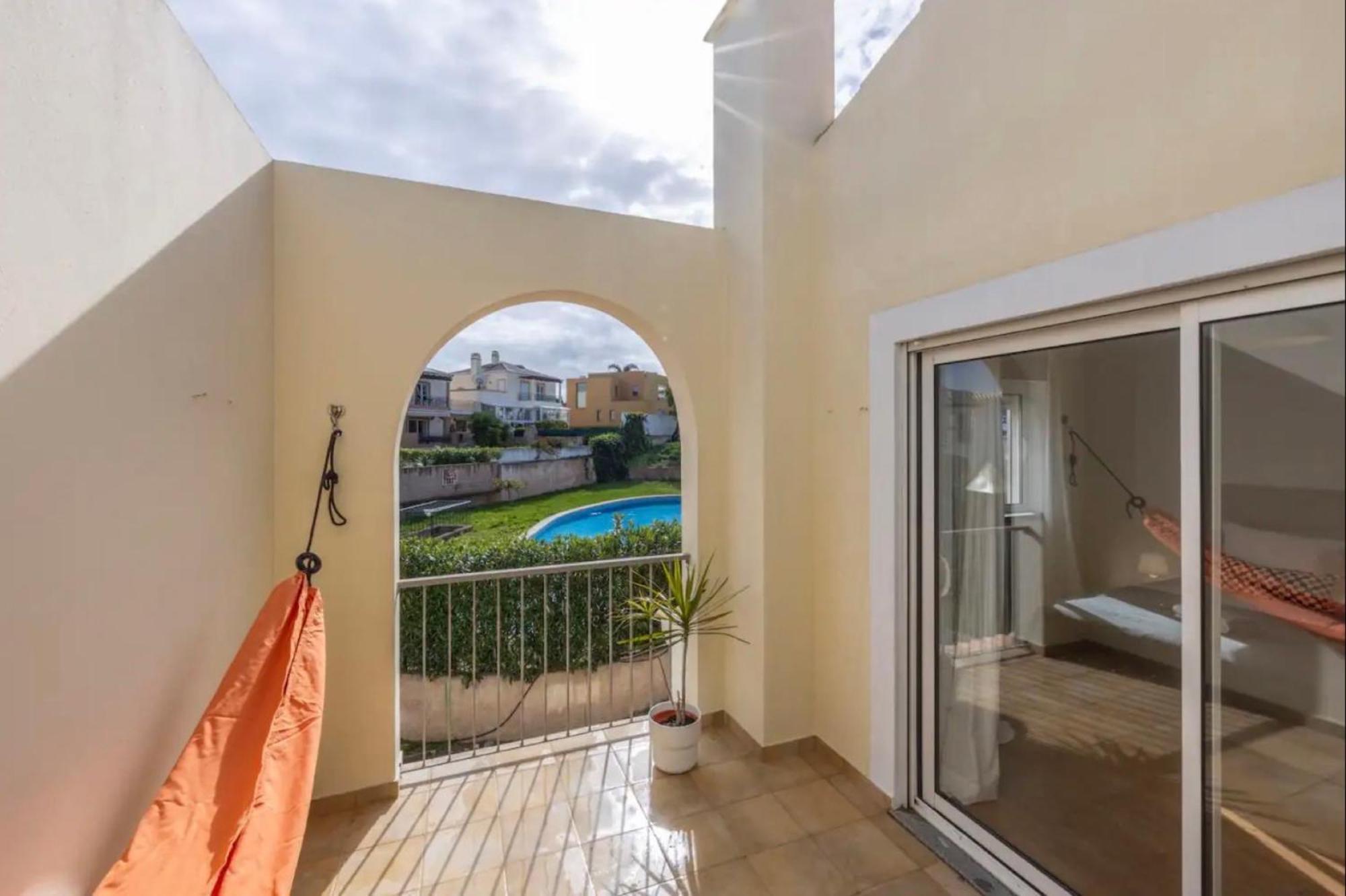 Casa Claudia - Cond Atalaia Villa Lagos Eksteriør billede
